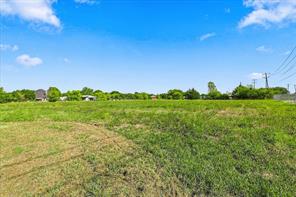 2863 Fm 917 - Photo 4