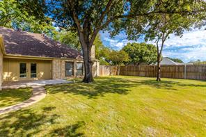 818 Pebblebrook Drive - Photo 27