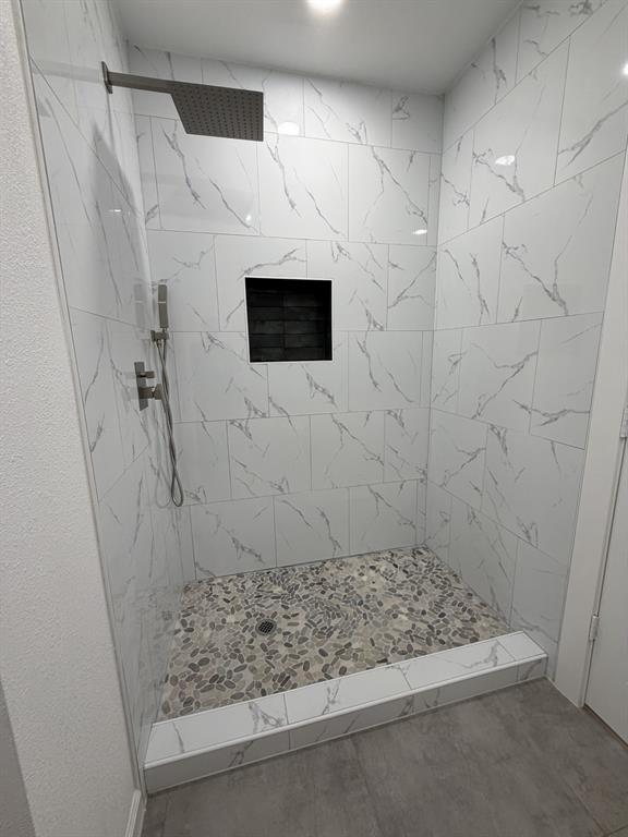 611 Wilson Street - Photo 12