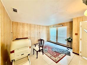 1205 Sylvan Drive - Photo 7
