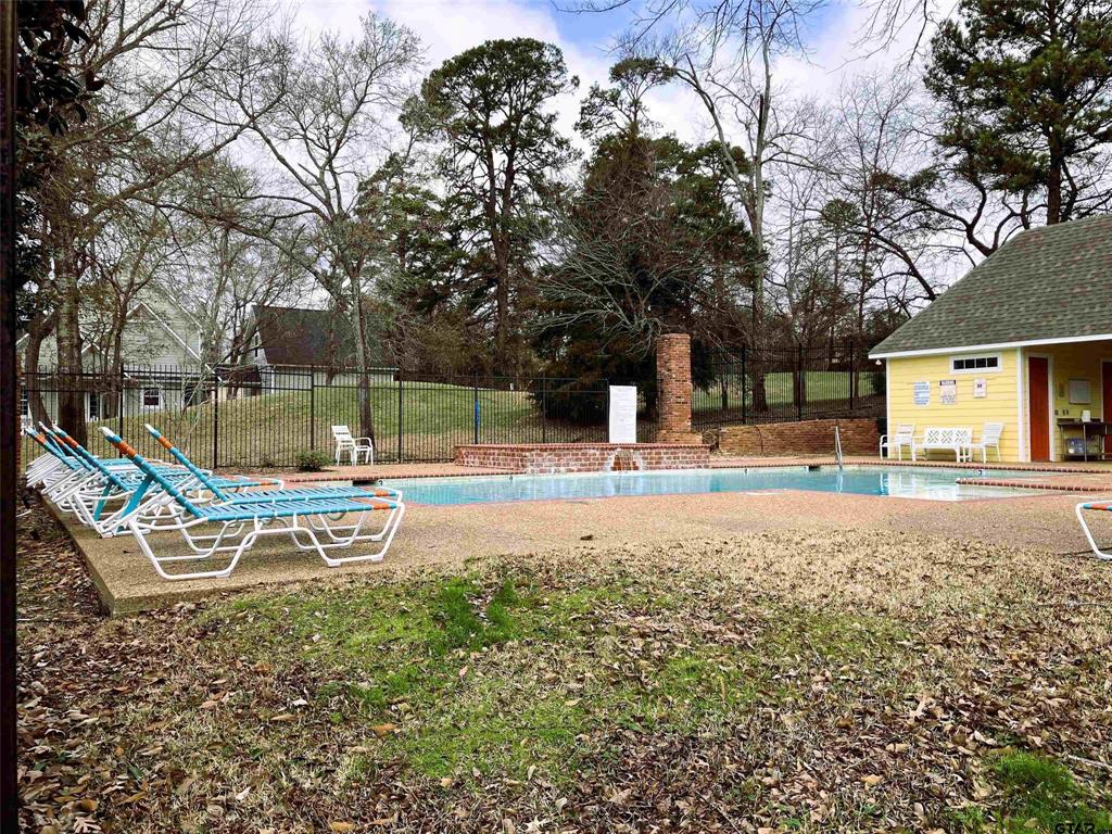 4028 Hanover Place - Photo 3