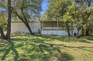 145 Private Road 3670 - Photo 38