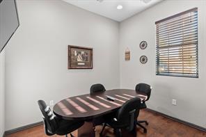 207 N Tarrant Street - Photo 10