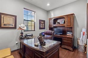 207 N Tarrant Street - Photo 17