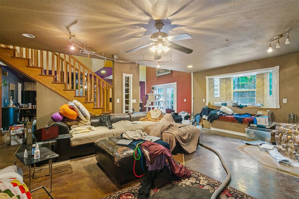 2900 Robinson Road - Photo 13