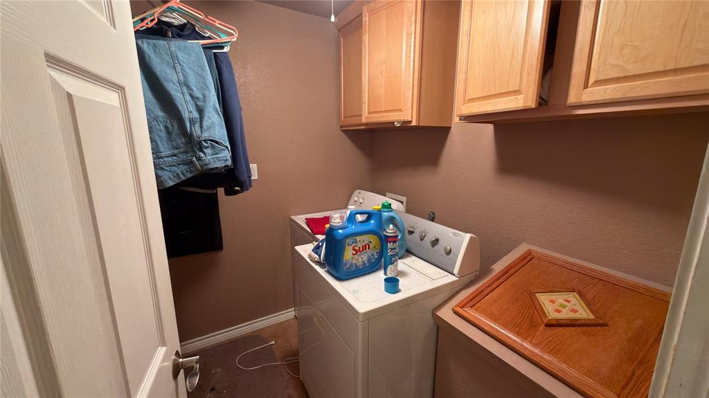 2900 Robinson Road - Photo 24