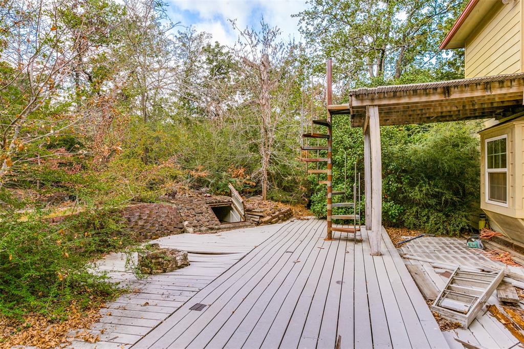 2900 Robinson Road - Photo 29