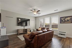 5301 Basham Lane - Photo 11