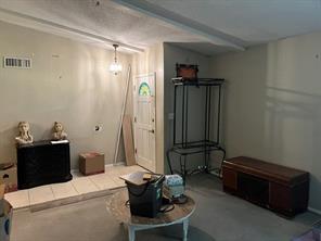 2708 Charter Oak Drive - Photo 4