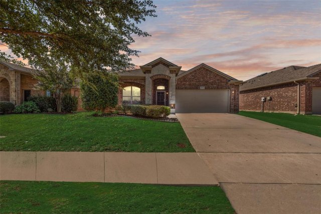 3101 Buckthorn Lane