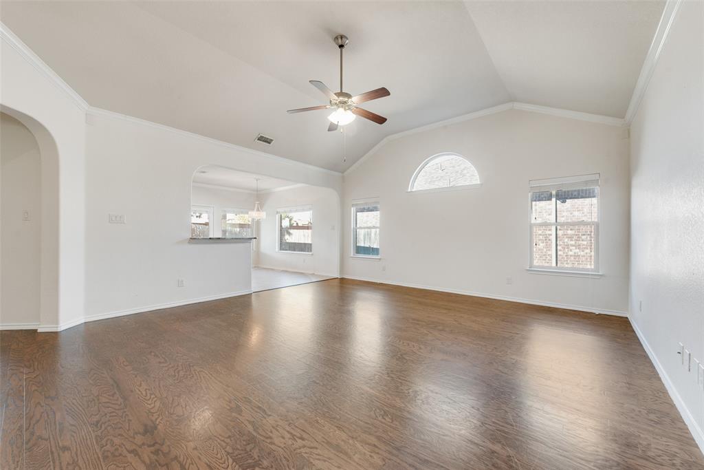 3101 Buckthorn Lane - Photo 4