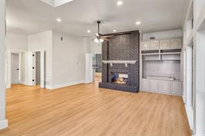 2912 Bluffview Drive - Photo 3