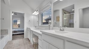 124 Village Creek Drive - Photo 11