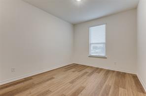 2704 Goldfinch Drive - Photo 10