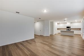 2704 Goldfinch Drive - Photo 4