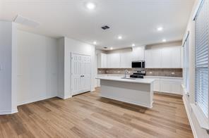 2704 Goldfinch Drive - Photo 6