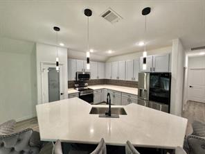 1134 Vintage Avenue - Photo 8