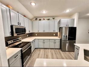1134 Vintage Avenue - Photo 9