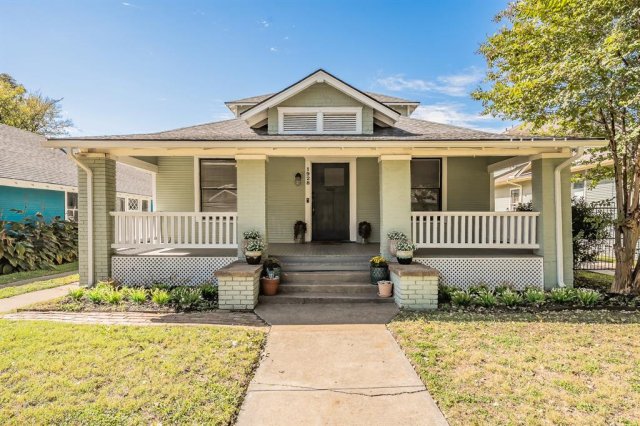 1928 Fairmount Avenue