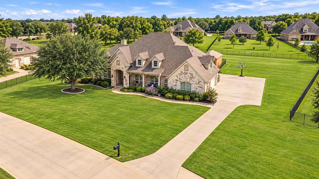 1720 Highland Meadows Drive - Photo 2