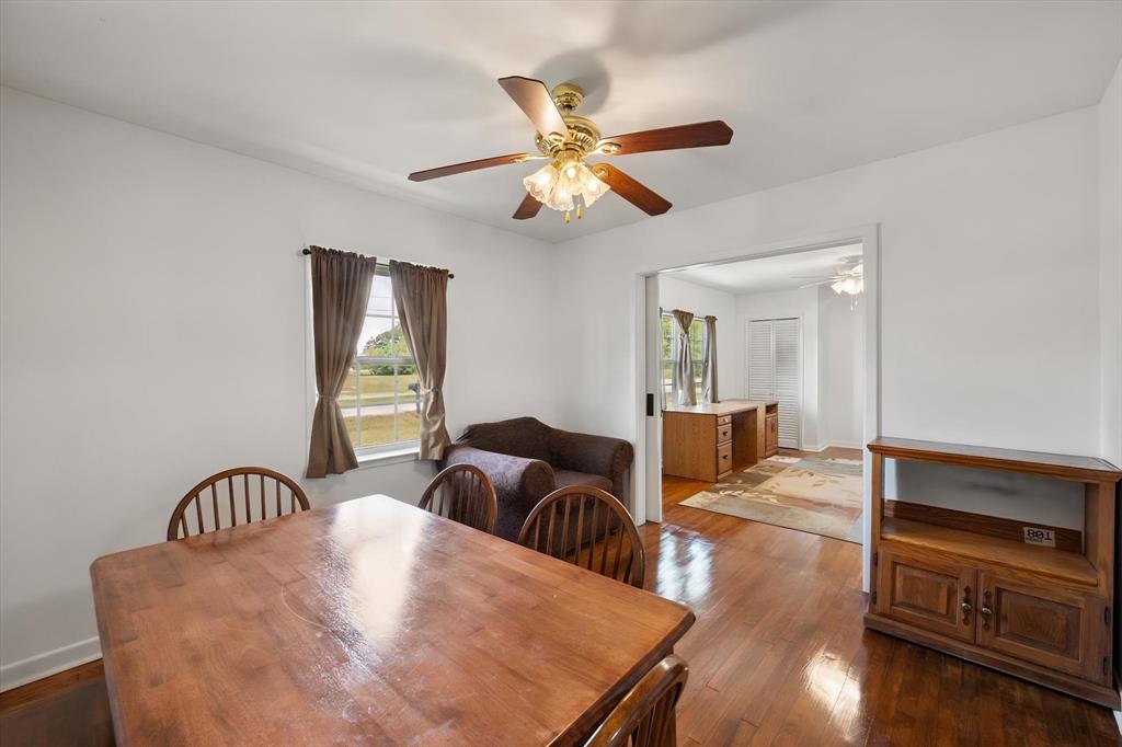 405 Moody Street - Photo 18