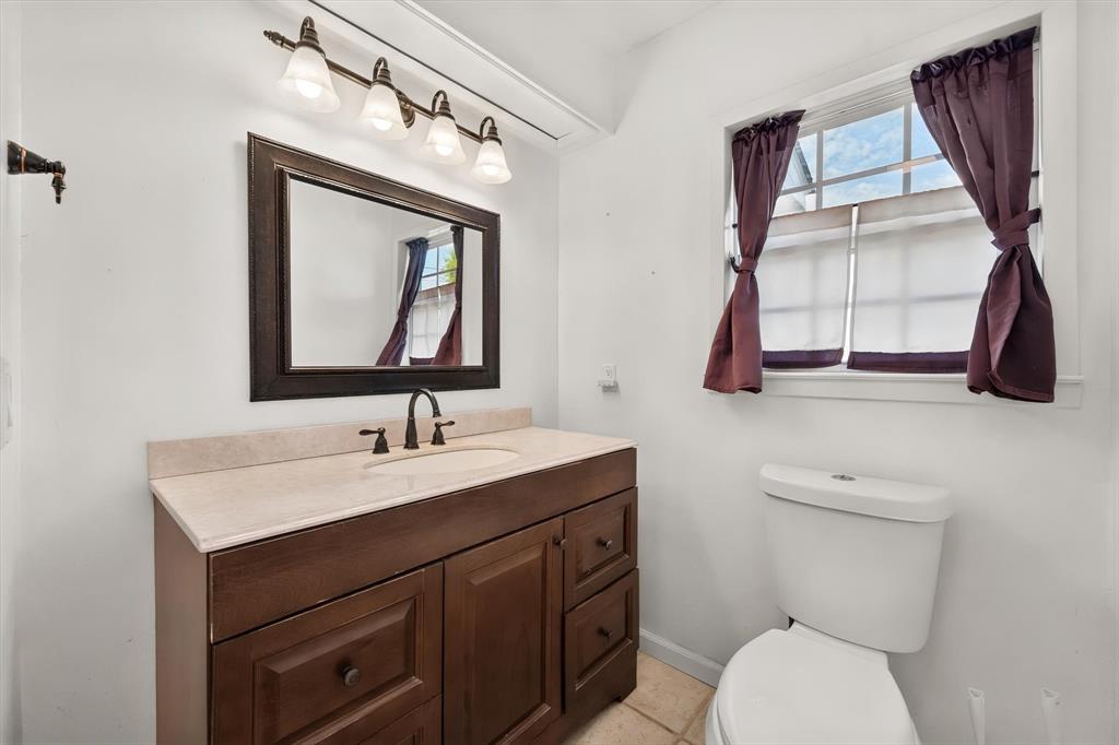 405 Moody Street - Photo 22
