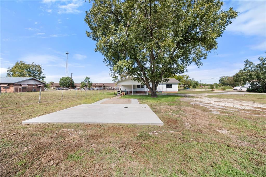 405 Moody Street - Photo 32