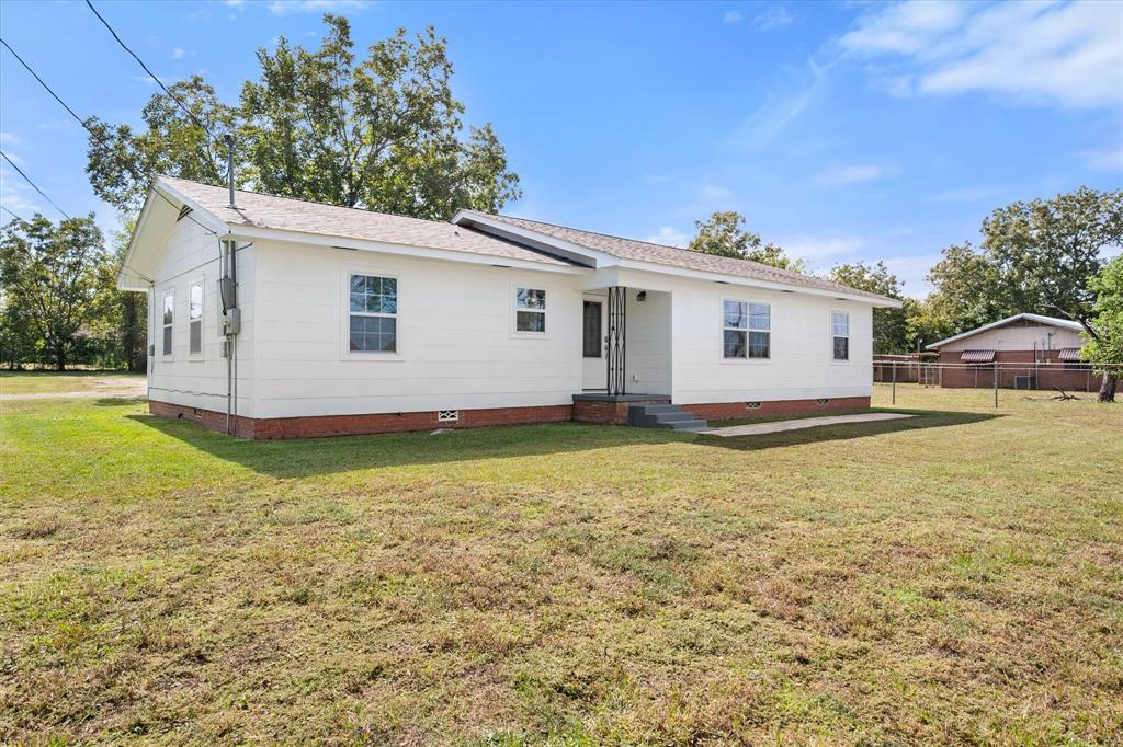 405 Moody Street - Photo 35