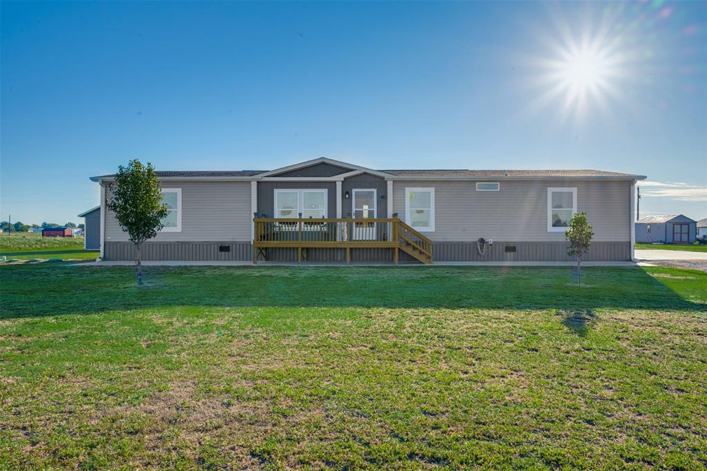 10 Private Road 33084 - Photo 1
