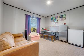 10 Private Road 33084 - Photo 20