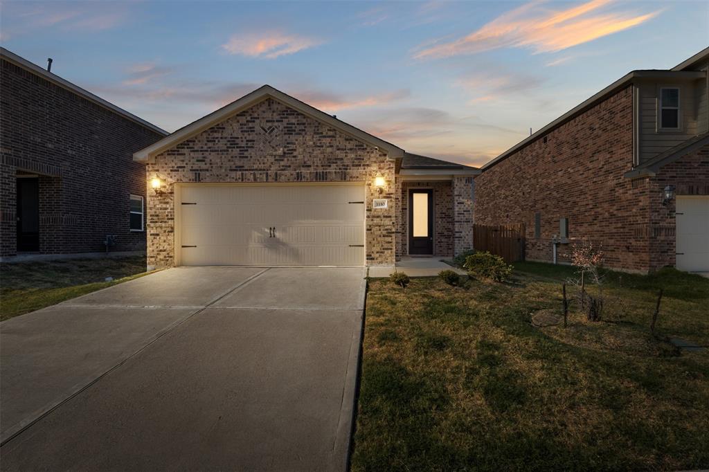 1110 Ginsburg Lane - Photo 1