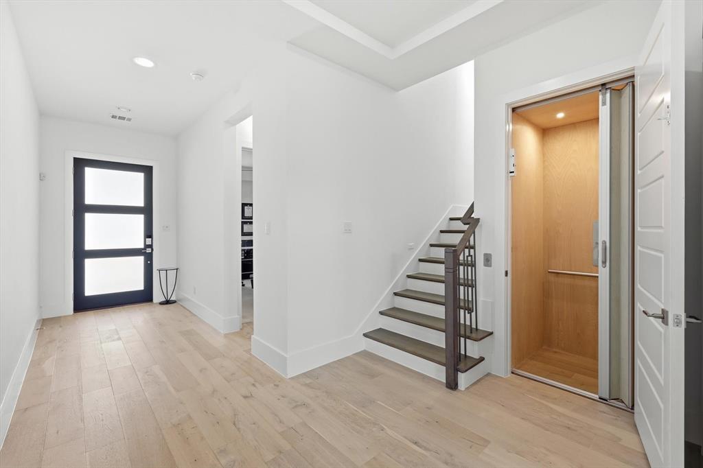 7853 Element Avenue - Photo 3