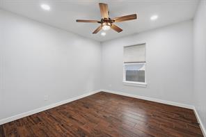 106 E Heron Street - Photo 12