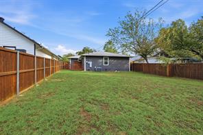 106 E Heron Street - Photo 25