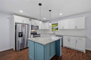 106 E Heron Street - Photo 8