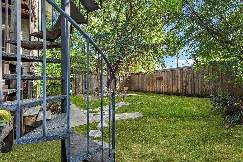4301 Vandelia Street - Photo 31