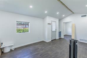 153 Golden Coast Circle - Photo 33
