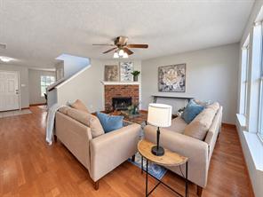 1558 Laurel Hall Lane - Photo 4
