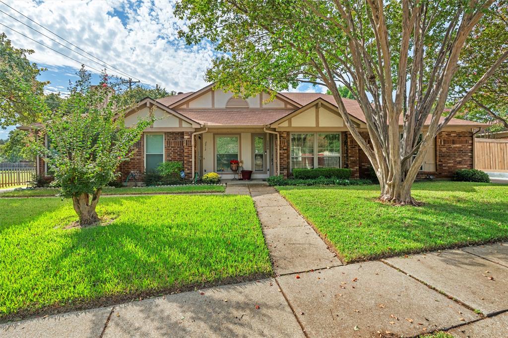 2608 Chestnut Court - Photo 1