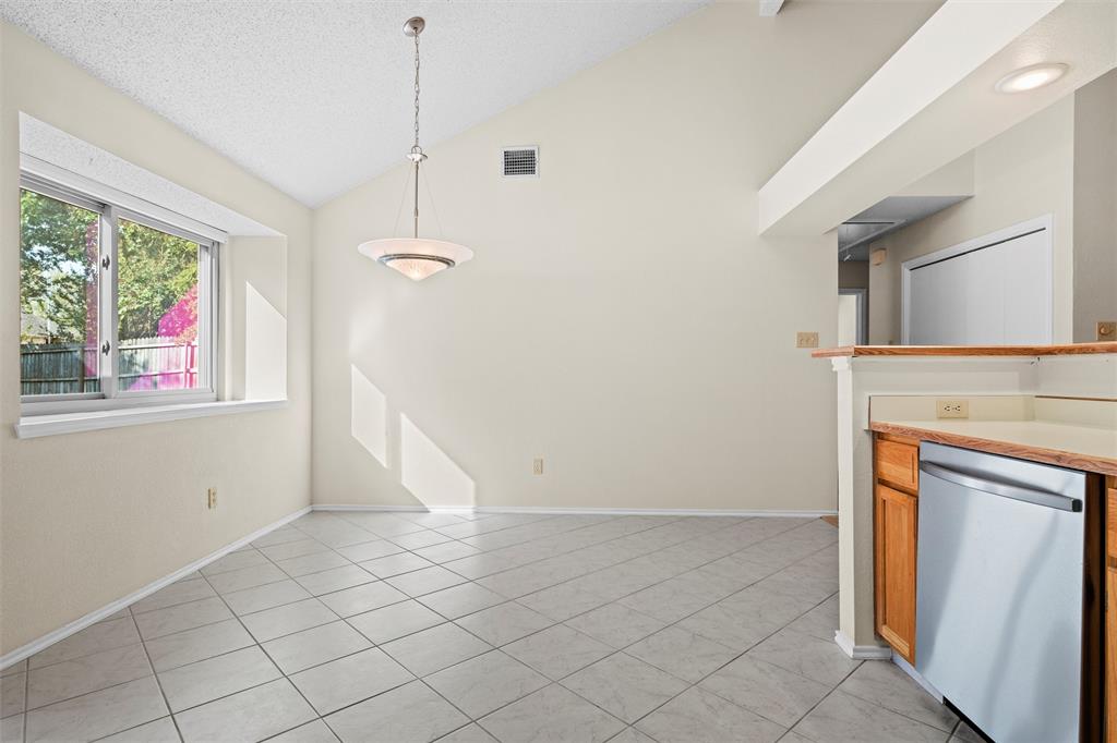 2608 Chestnut Court - Photo 12