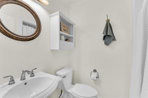 1013 Fairway Road - Photo 11