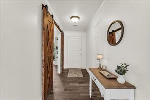 1013 Fairway Road - Photo 4
