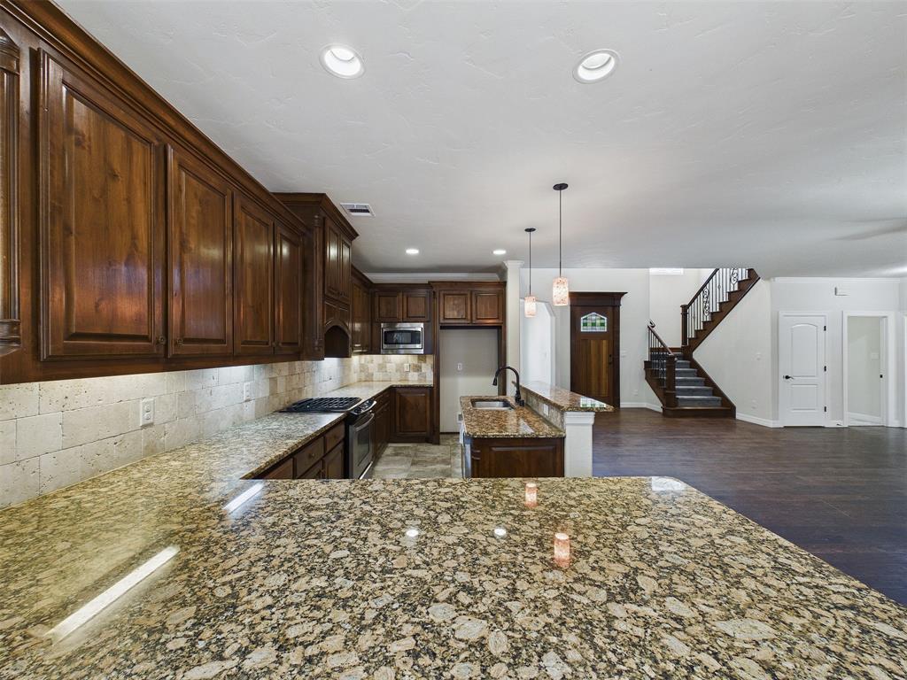 2229 Moonlight Bay - Photo 8