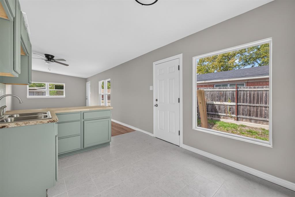 1757 Briarwood Street - Photo 10