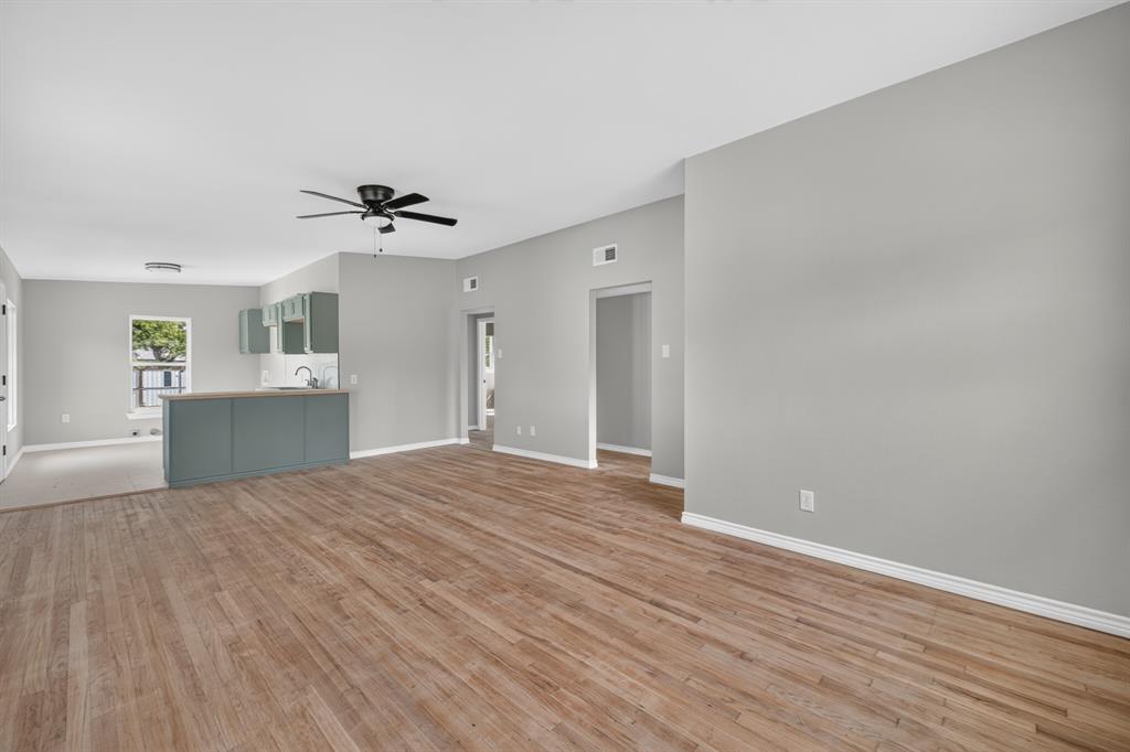 1757 Briarwood Street - Photo 3