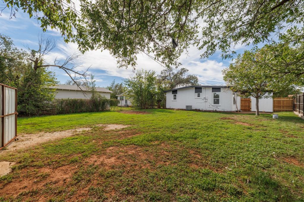 1757 Briarwood Street - Photo 30