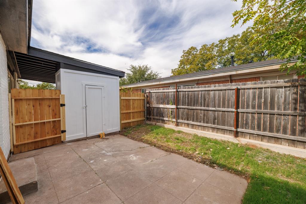 1757 Briarwood Street - Photo 33