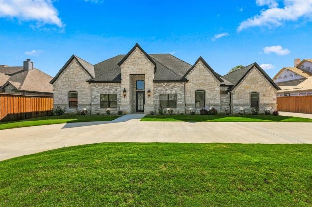 5200 Waterview Drive