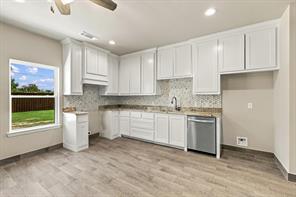 5200 Waterview Drive - Photo 18
