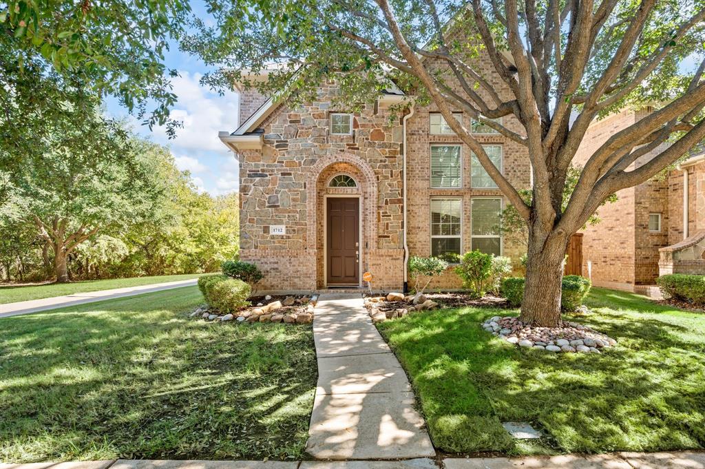 1712 Coronado Street - Photo 1